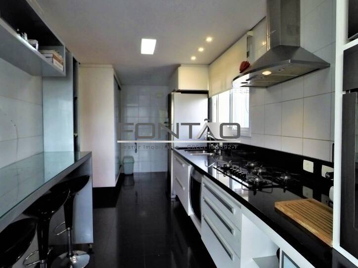 Apartamento à venda com 3 quartos, 170m² - Foto 5