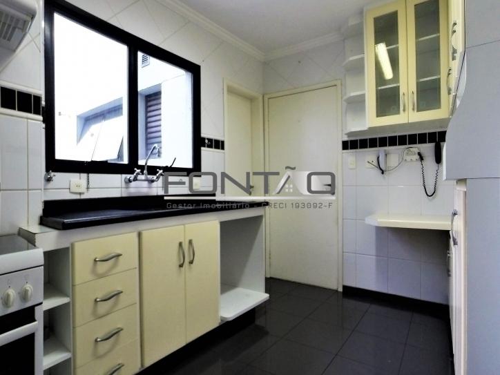 Apartamento à venda com 3 quartos, 105m² - Foto 18