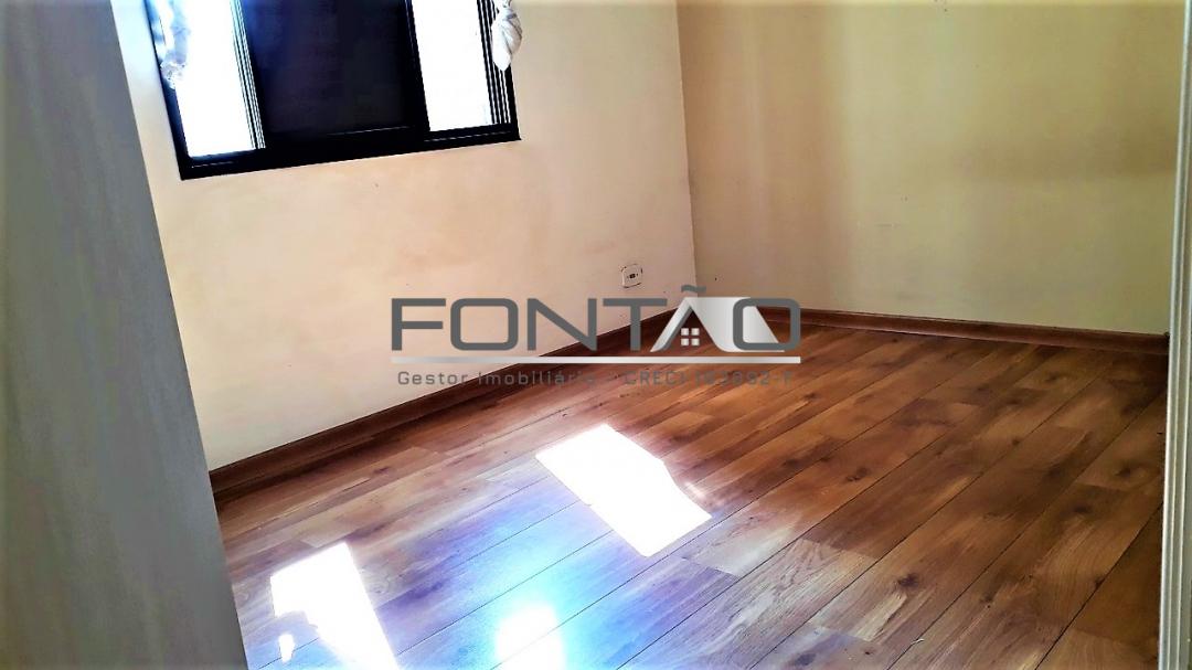 Apartamento à venda com 3 quartos, 61m² - Foto 13