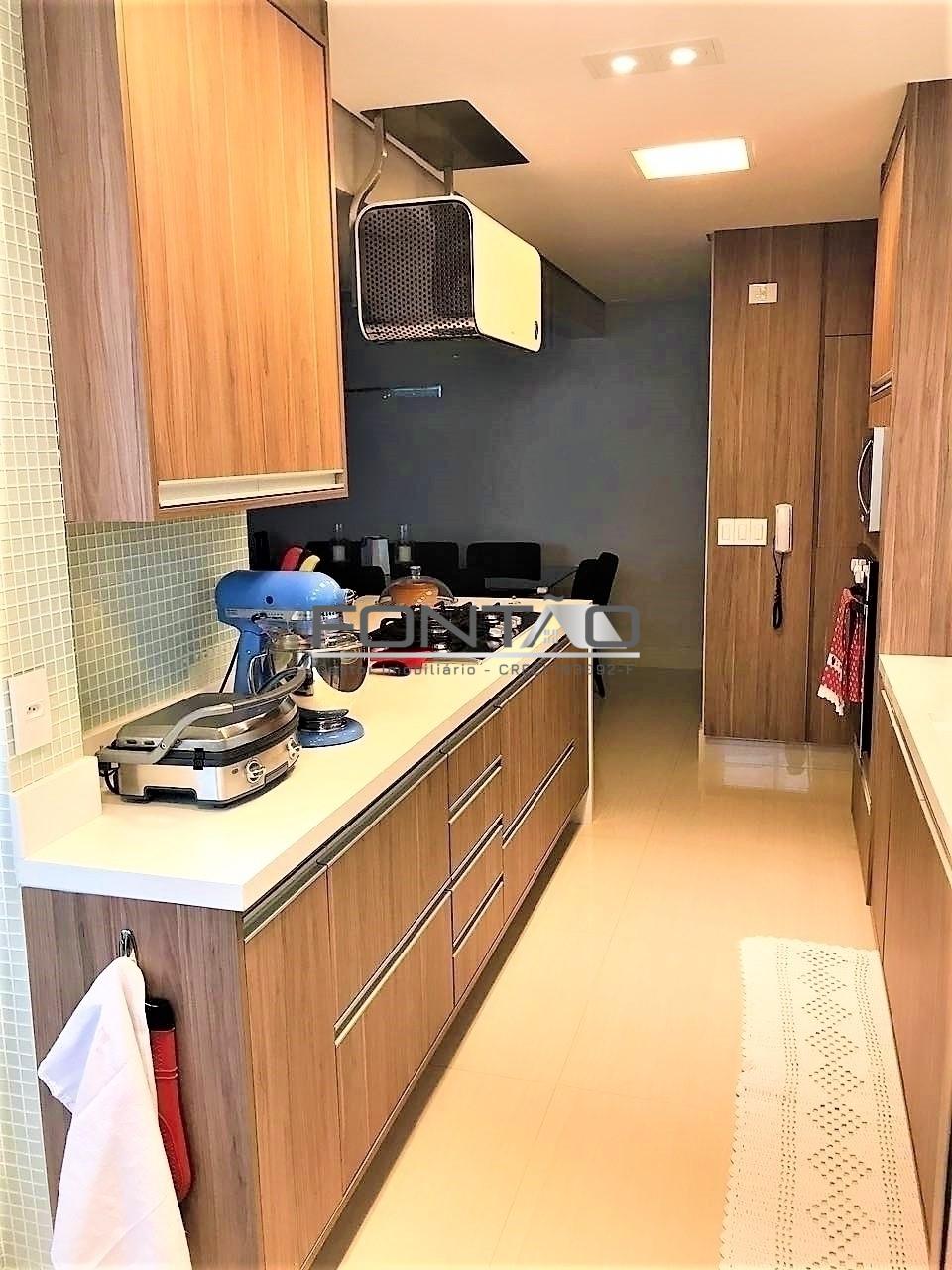 Apartamento à venda com 3 quartos, 123m² - Foto 6