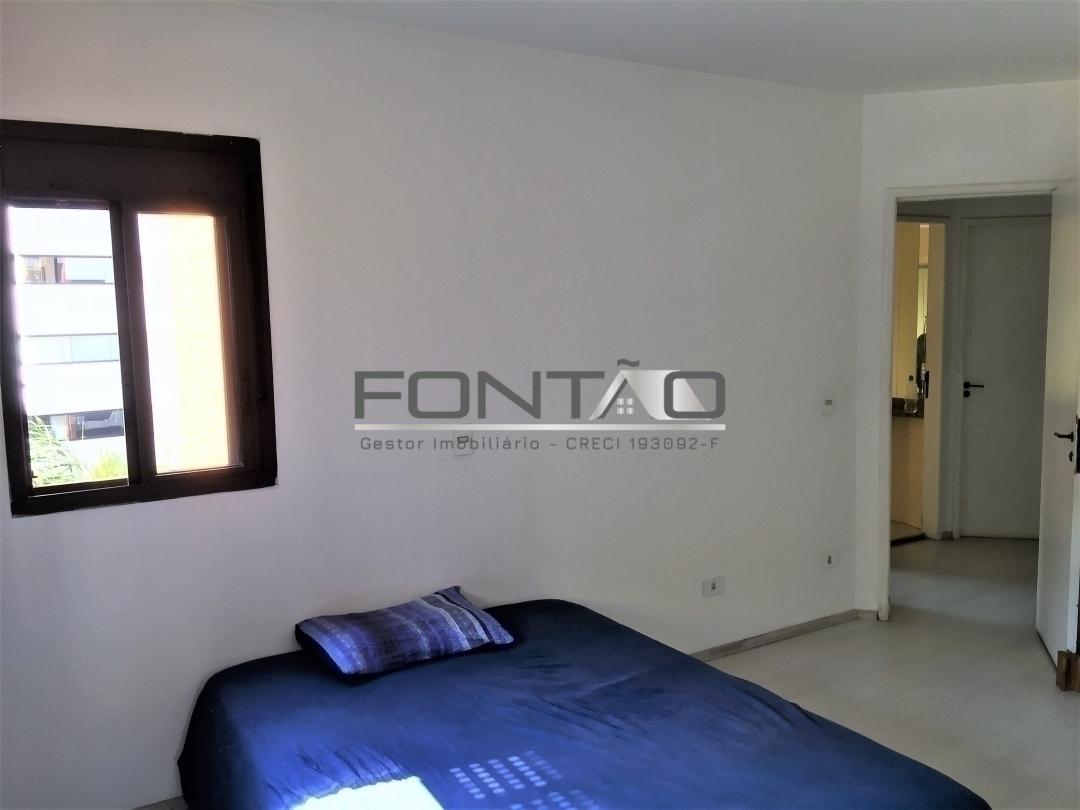 Apartamento à venda com 4 quartos, 143m² - Foto 19