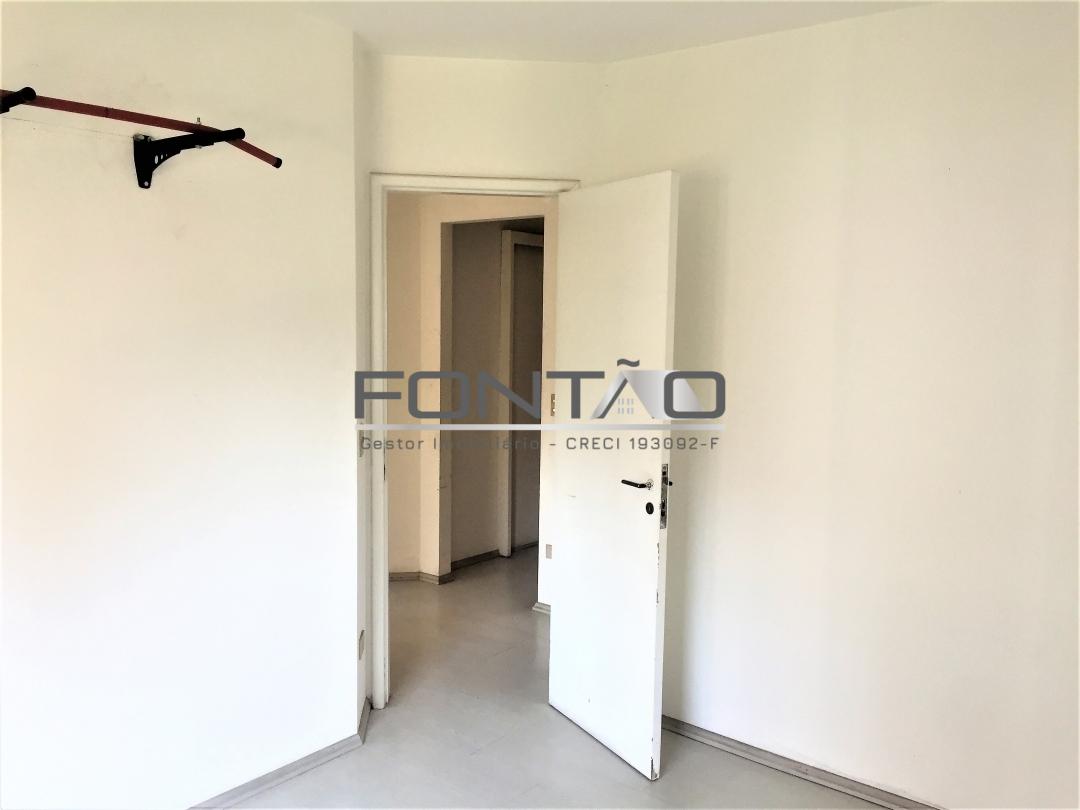 Apartamento à venda com 4 quartos, 143m² - Foto 8