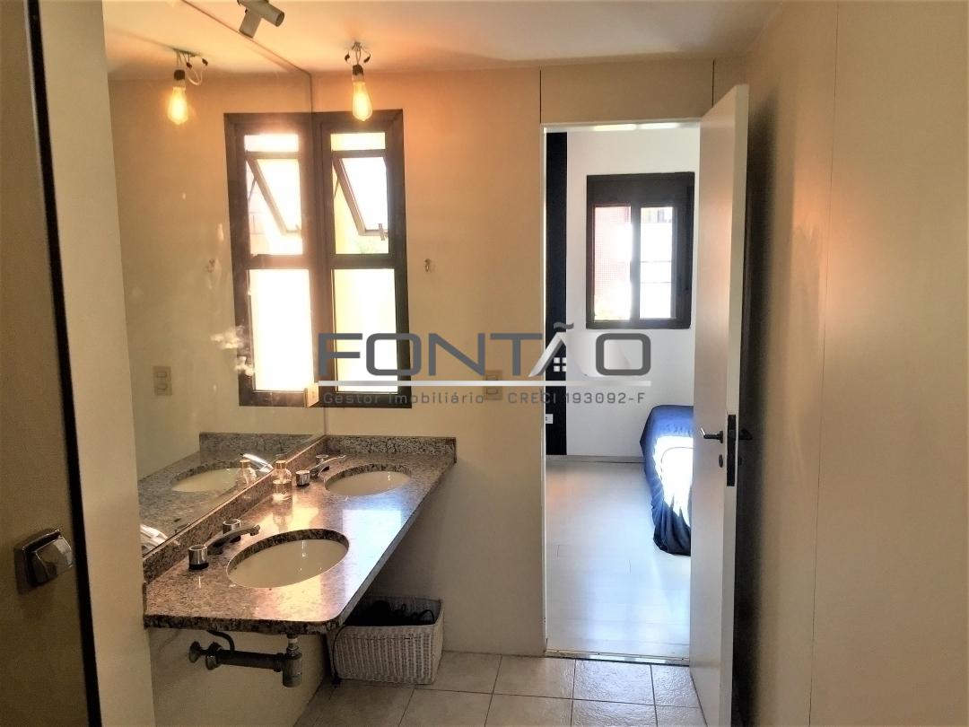 Apartamento à venda com 4 quartos, 143m² - Foto 17