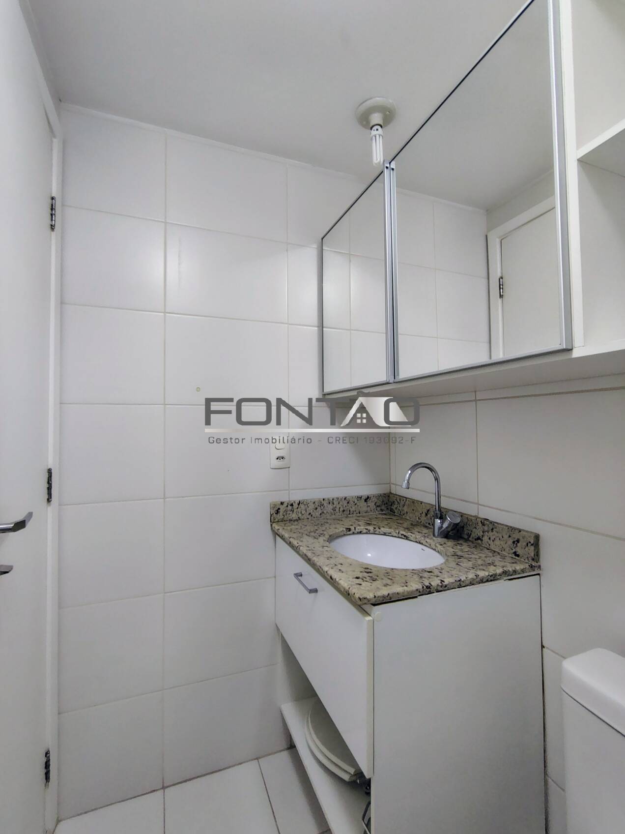 Apartamento à venda com 2 quartos, 67m² - Foto 11